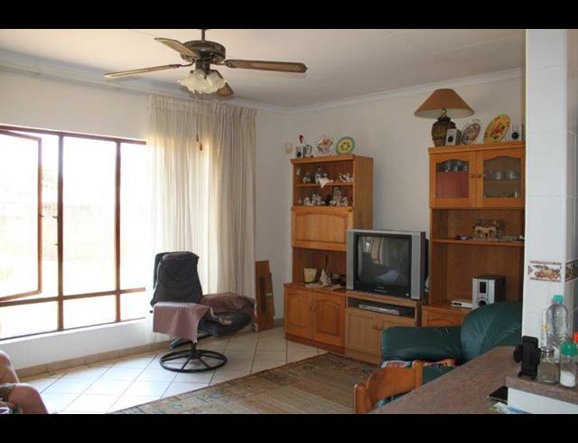 3 BEDROOM HOUSE FOR SALE IN ST MICHAELS ON SEA
